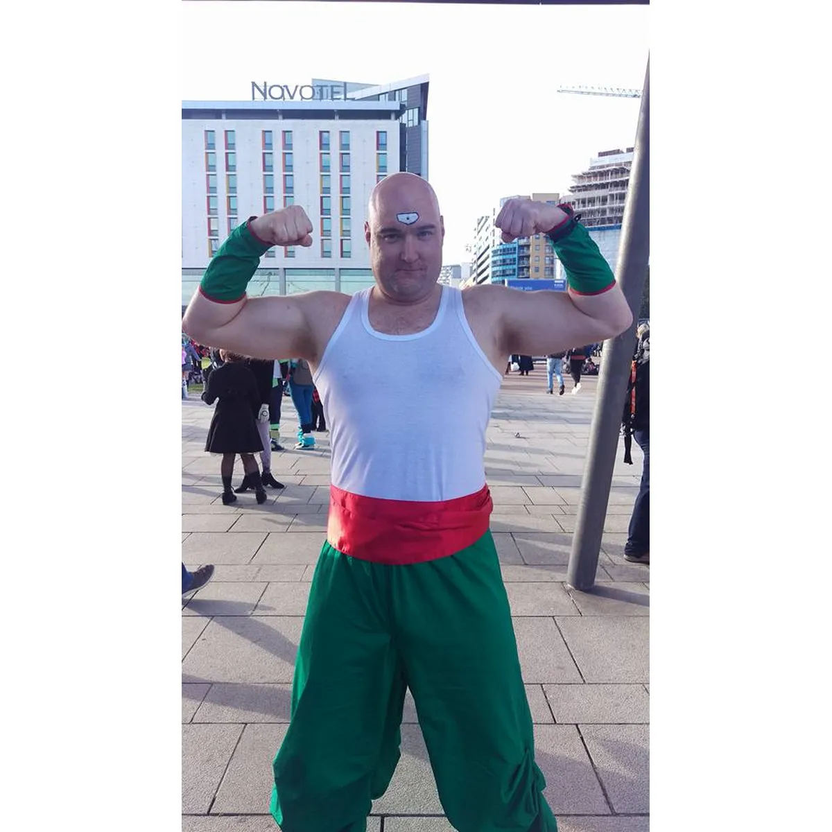 Tien shinhan cosplay at london Comiccon